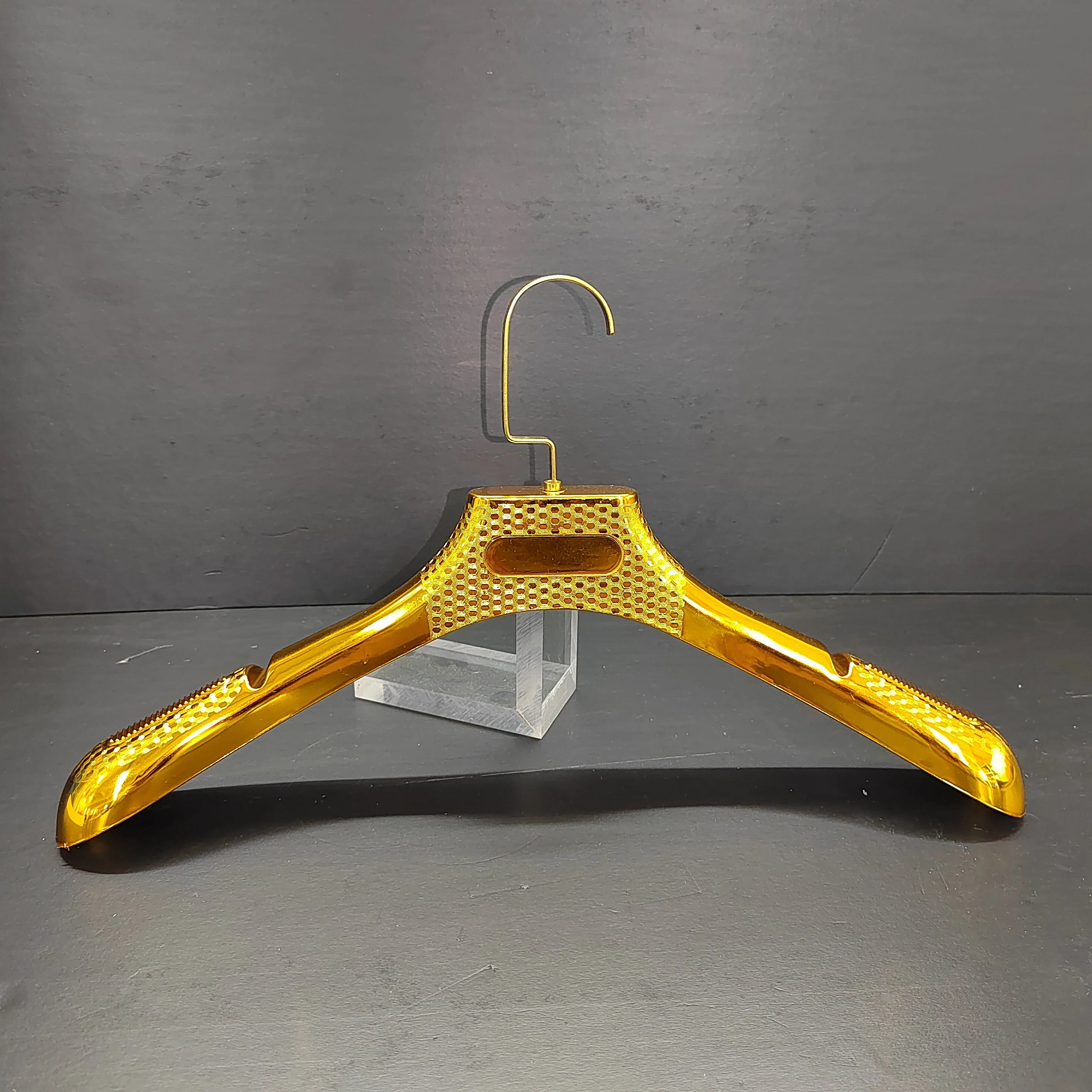 cheap plastic gold luxury women skirt wedding dress hanger jacket man suit hanger coat bikini shirt non slip plastic hangers