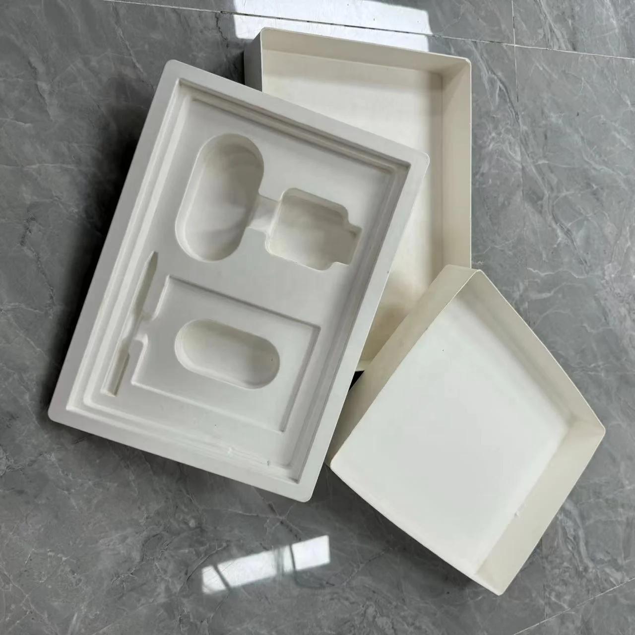 Custom Biodegradable Compostable Recycled Molded Packaging Paper Pulp Tray Box for Refillable deodorant refill pack Paper Mold