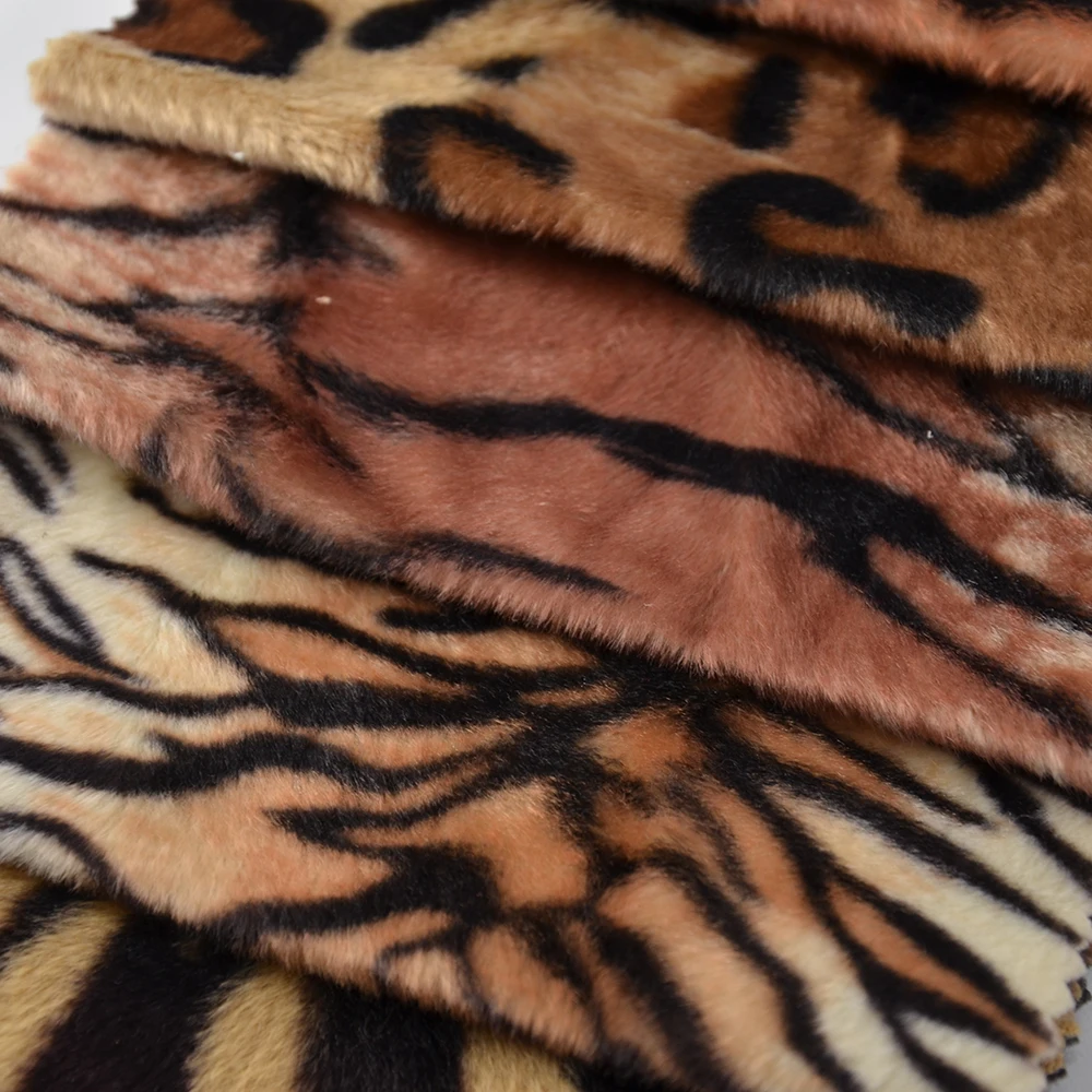 Hometextile Plush Velboa Leopard Printed Upholstery Sofa Velvet Fabric