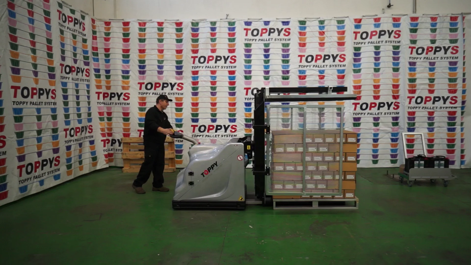 Toppy mobile pallet Inverter, Pallet Turner