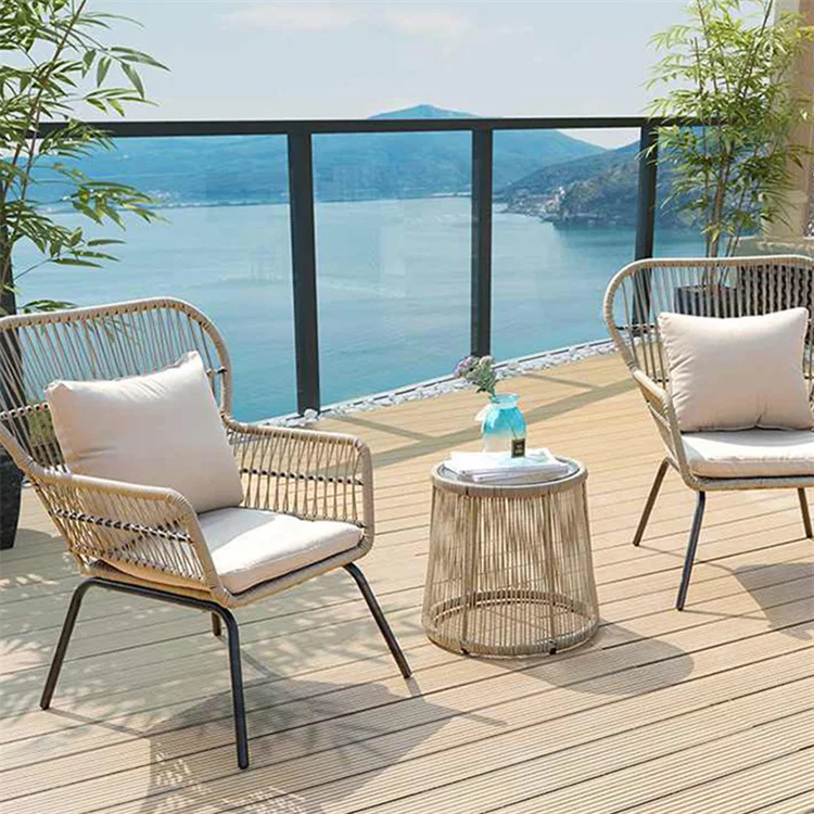Wholesale Boho Outdoor Dinning Chair Modern Luxury PE Ratan Wicker Furniture Metal Stack Peacock Garden Rattan Dining Chair