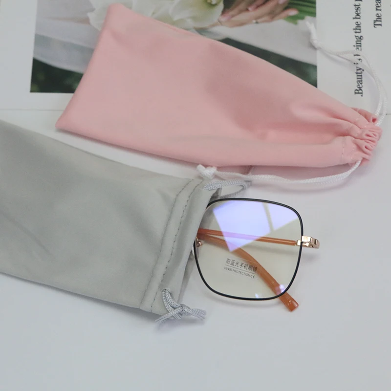 Чехлы для очков из микрофибры 9*18 см