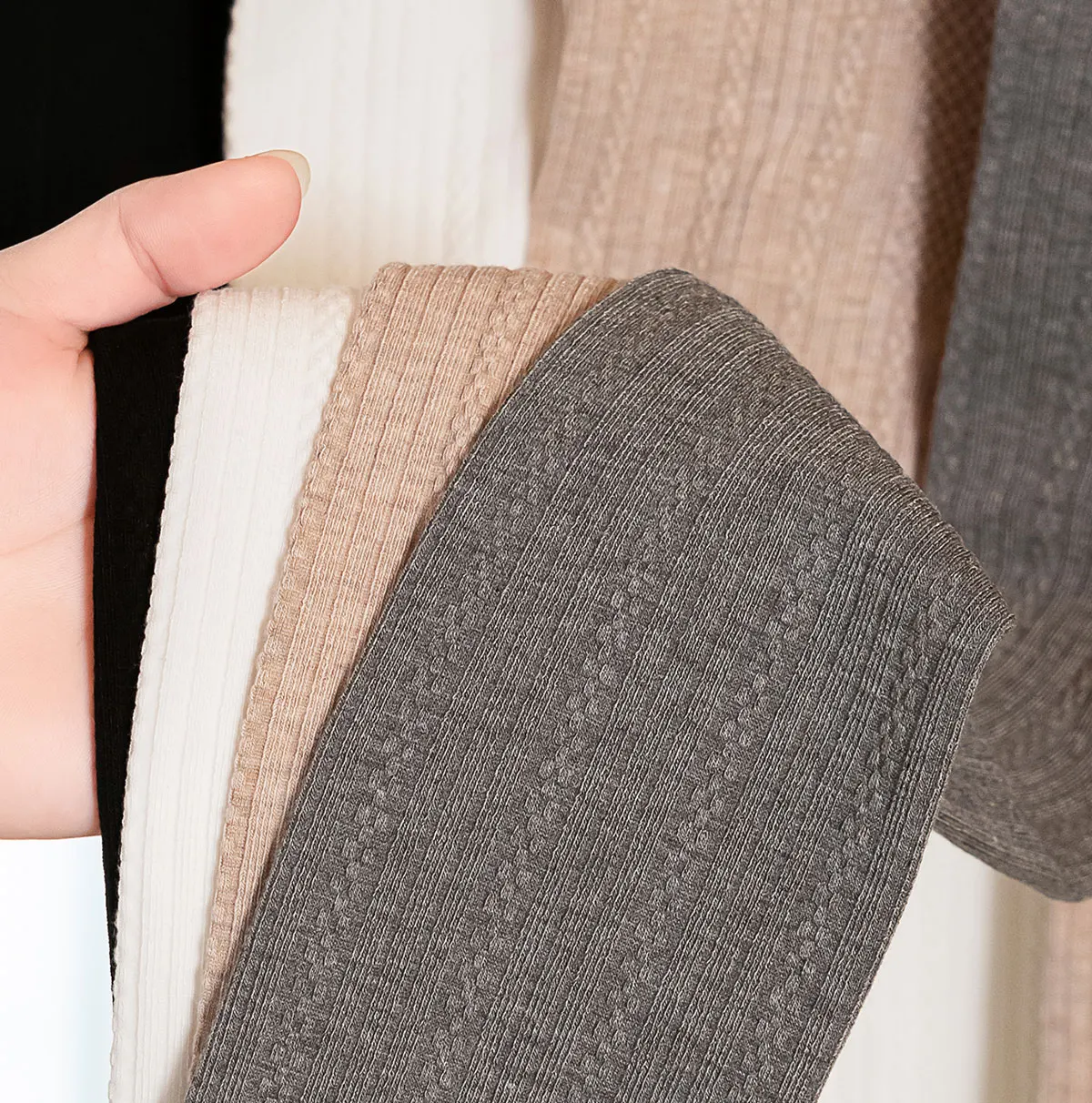 Hot Sale Solid Color Kids Pants Comfortable Knitting Cotton Tights Twist Striped Cropped Pantyhose