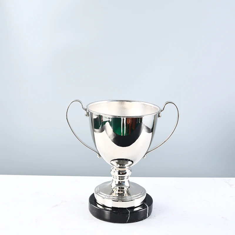 Manufactor Wholesale Customizable Delicate Wedding Party Metal Decorate Gold Vase