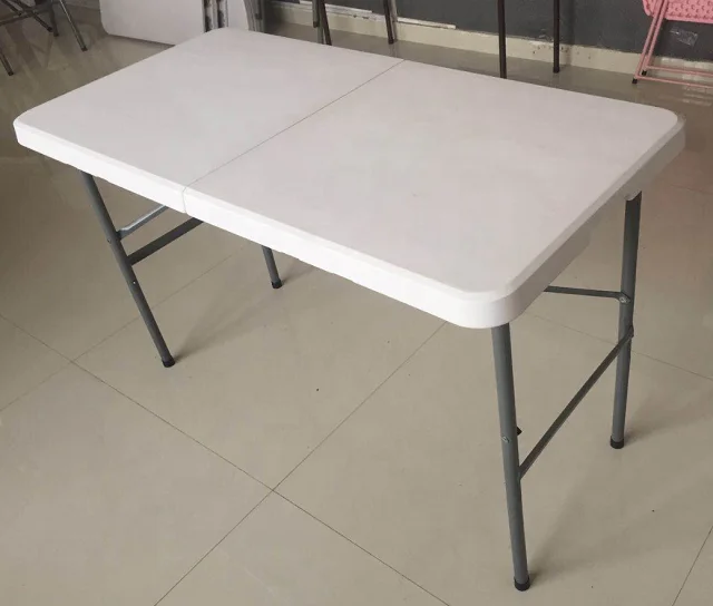4FT wholesale price Plastic Folding in Half catering Table camping table picnic