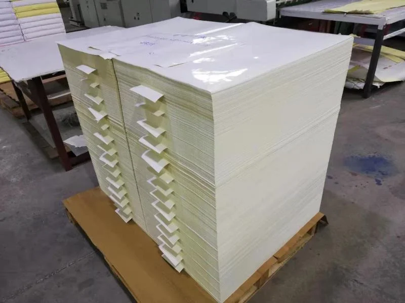 Matte/Glossy Self-adhesive paper/ Sticker Paper in Factory Price