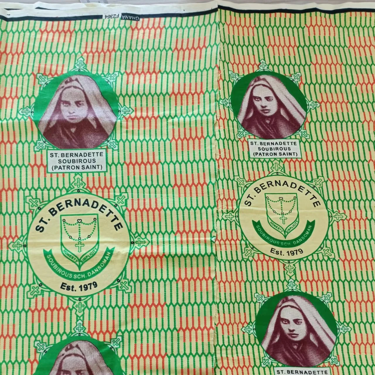 Wholesale 100% cotton real wax print fabric african for school uniform