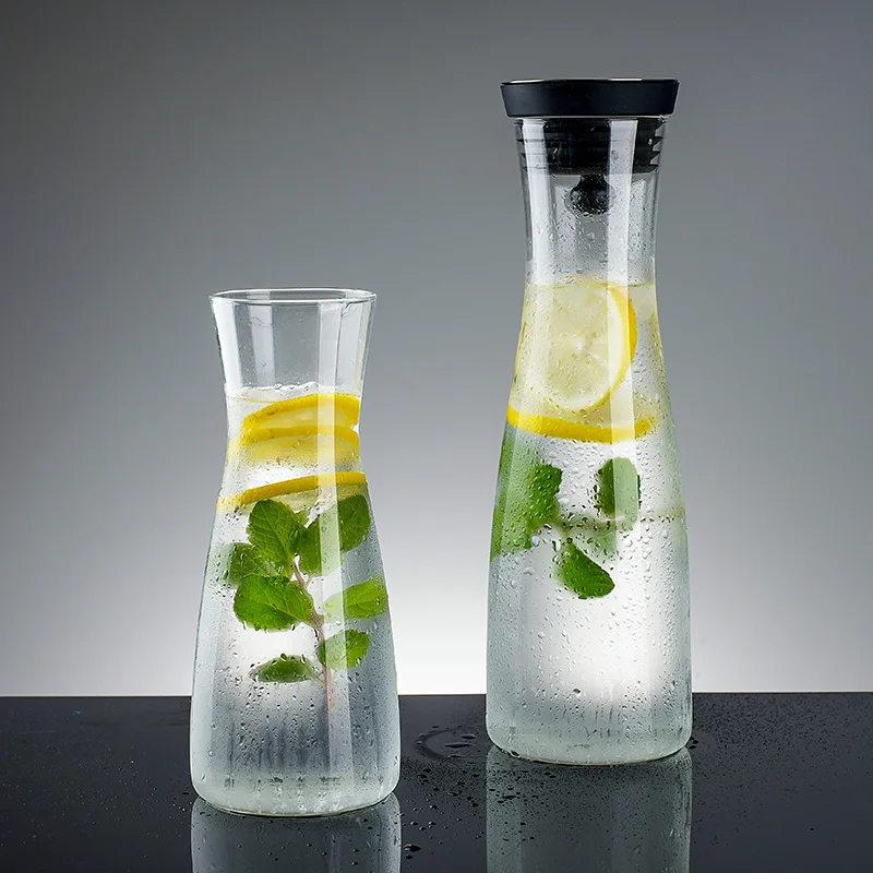 wholesale heatresistant glass pitcher water carafe decanter with stainless steel flow lid