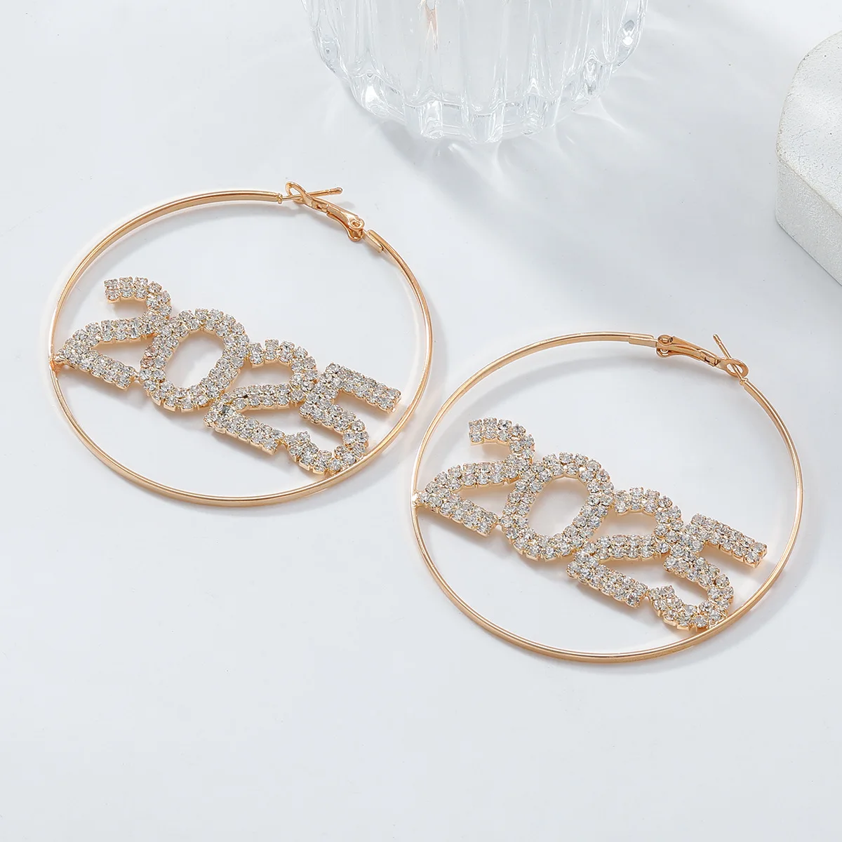 2025 серьги с бриллиантами