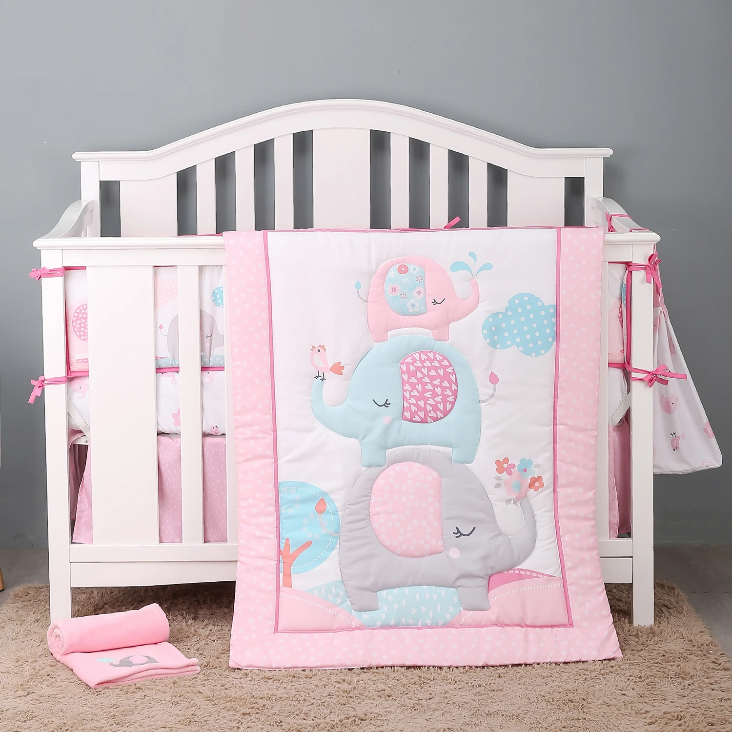 New models 3piece Baby Crib Bedding Set Nursery Bedding for Boys and Girls With Fitted Sheet comforter skirt