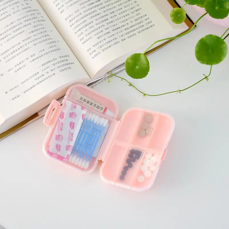 Mini Portable Plastic Pill Organizer Medicine Case Pill box for Daily and Travel Use