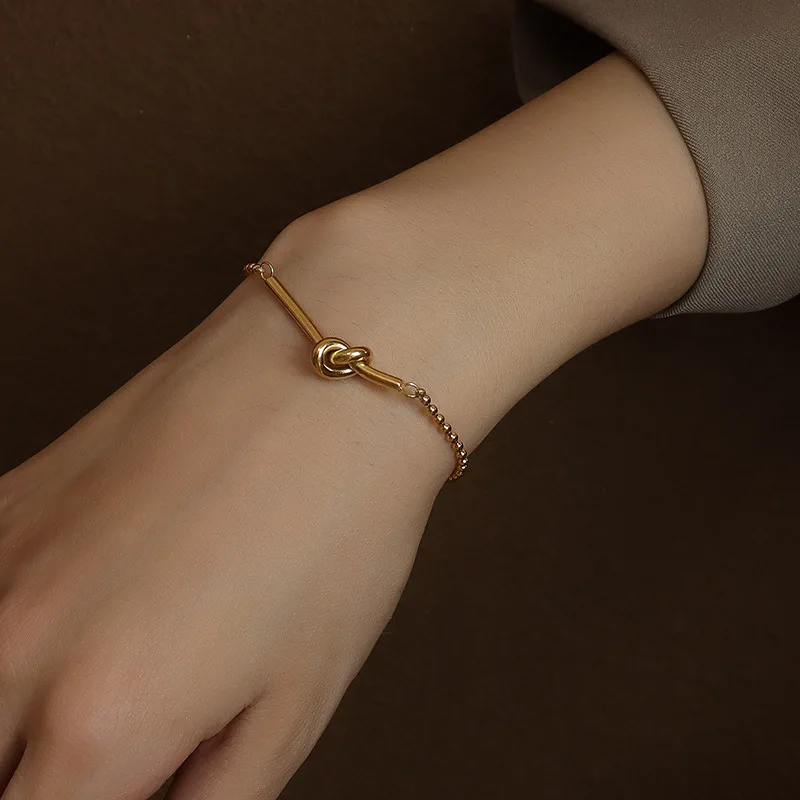 Woying Charm 18K Filled Gold Stainless Steel Little Lucky Heart Knotted Bracelet Beads
