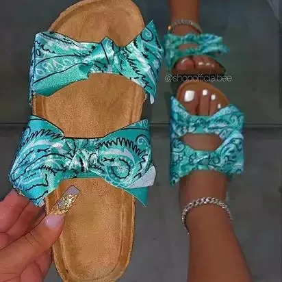 
Beautiful Bow Sandals For Women and Ladies Indoor Outdoor Latest Ladies Slippers Shoes Flat Bow Slippers Sandals 
