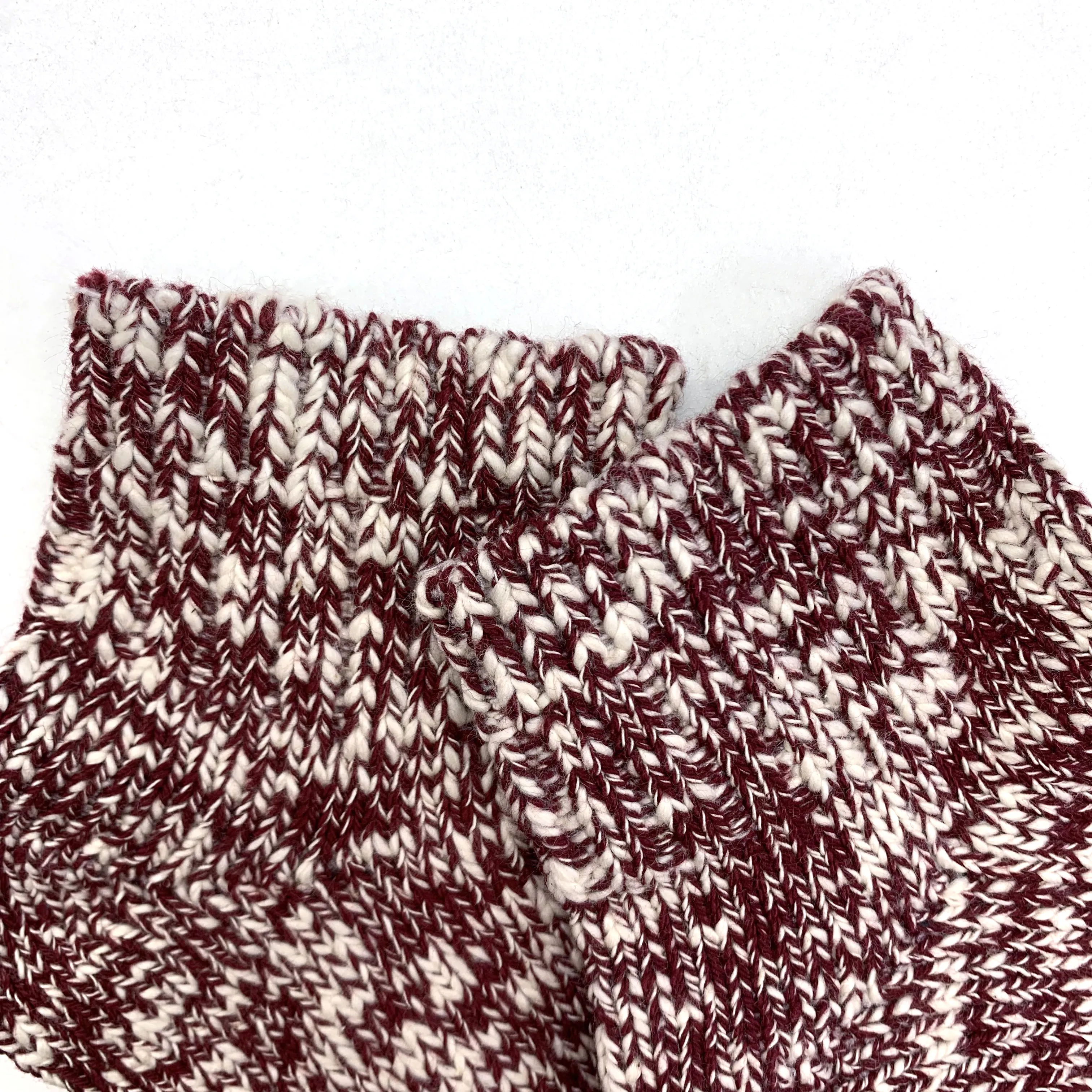 Unisex Fashionable Winter Wool Socks Knitted Woven Retro Style Thick Cotton Material Quick Dry Anti-Slip Breathable Crew Body