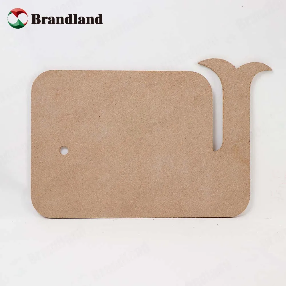 Обычная пробковая доска и пробковая доска в форме Кита