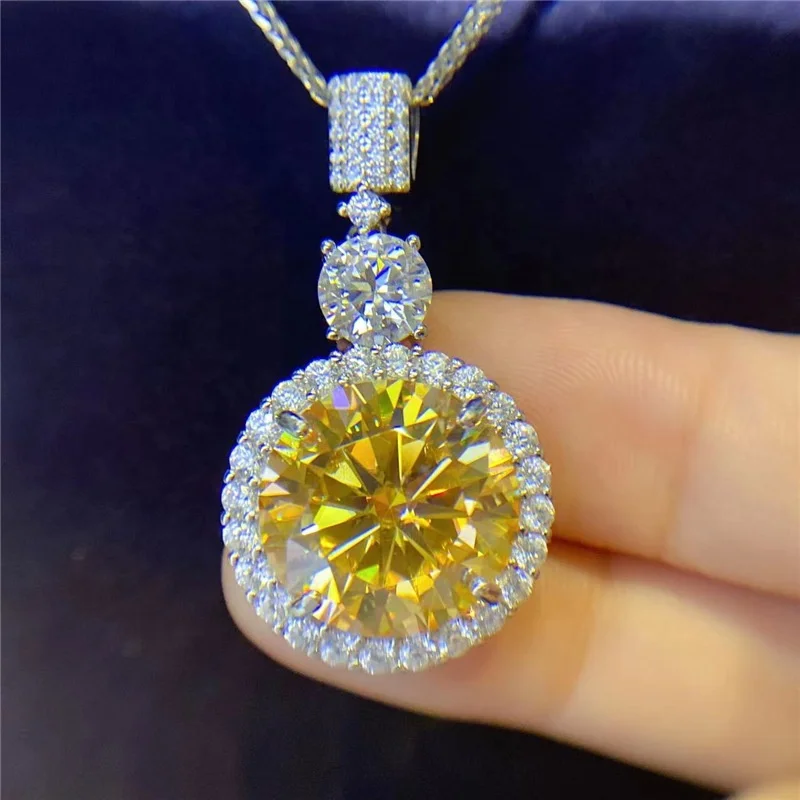 R.Gem. 925 Sterling Silver Round Cut Yellow Diamond Color 10 Carat Moissanite Diamond Necklace for Women