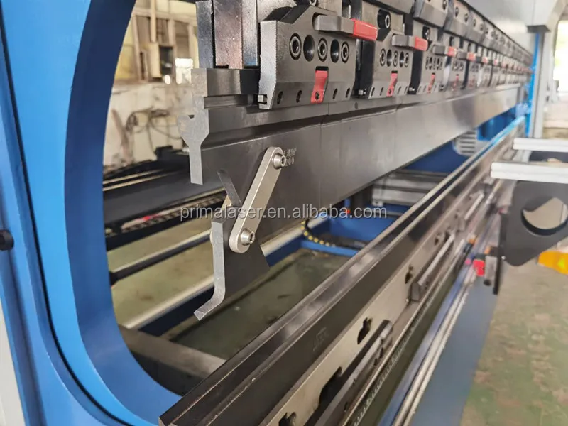 
300T 4000MM delem 53T cnc bending machine Amada design Hydraulic press brake for stainless steel bending 