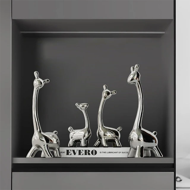 Chinese modern design creative  ceramic arts and crafts Silver-plated ceramic Fawn family of four for minimalist wedding decor