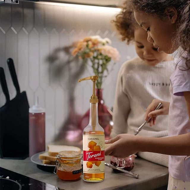 28mm Black Plastic PP Pump Syrup Dispenser for Coffee and Milk Compatible with 25.4 Oz 750ml Bottle