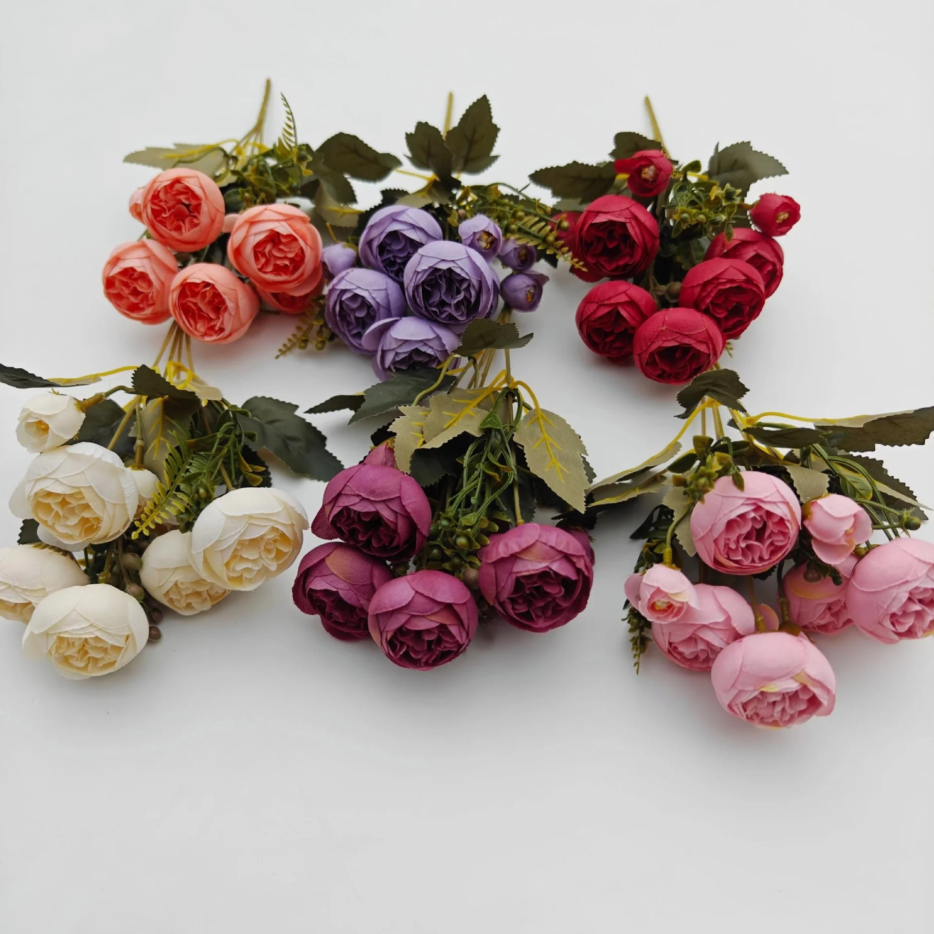 High Quality Artificial Flowers Silk Roses Flower with Leaves Latex Real Touch Artificial Roses Core Pack for Wedding Decoration