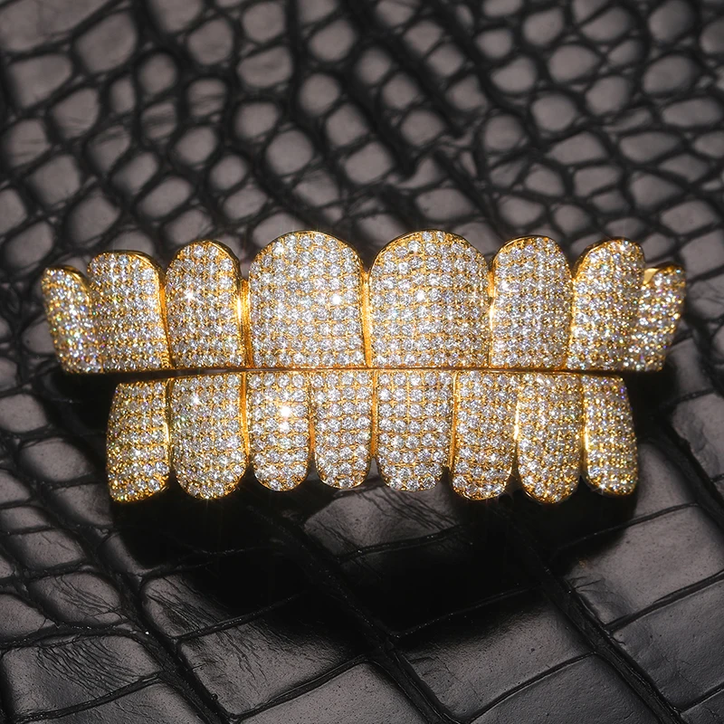 Custom Made Personalized VVS VVS1 Moissanite Diamond Mens Hip Hop 14k White Gold Iced Out 18K Gold Plate Grillz Teeth Decoration