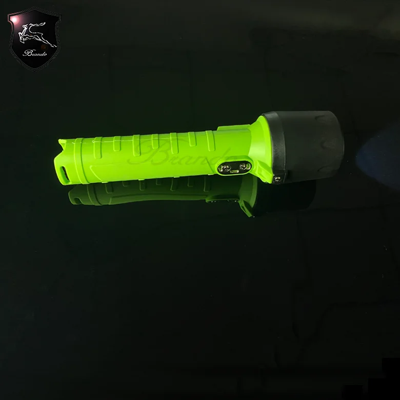 15 лет опыта завода USB Перезаряжаемый фонарик водонепроницаемый Мощный светодиодный