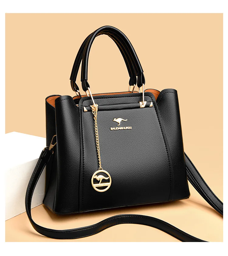 Женская сумка через плечо