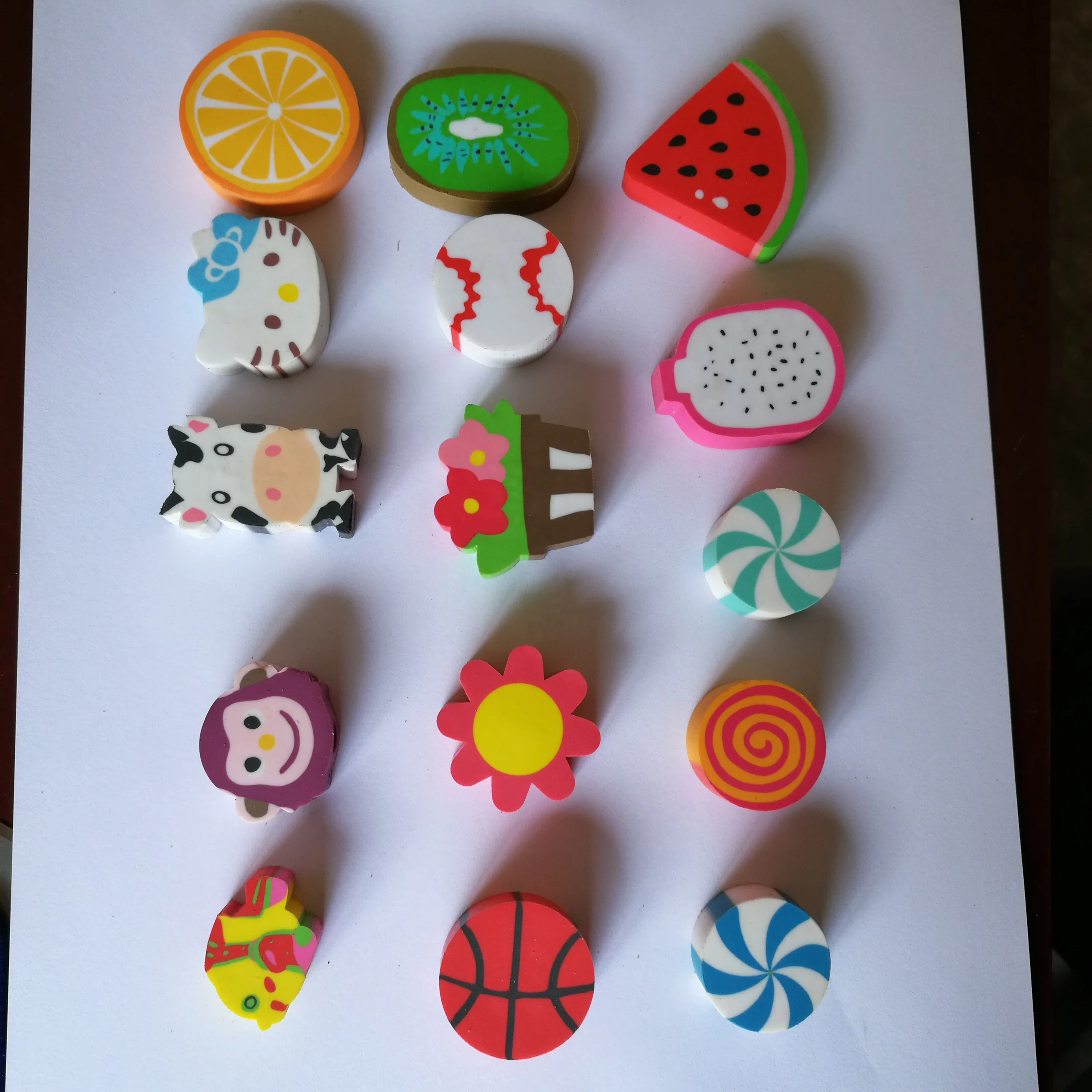 Wholesale Custom design erasers sweet candy pets shape free Sample