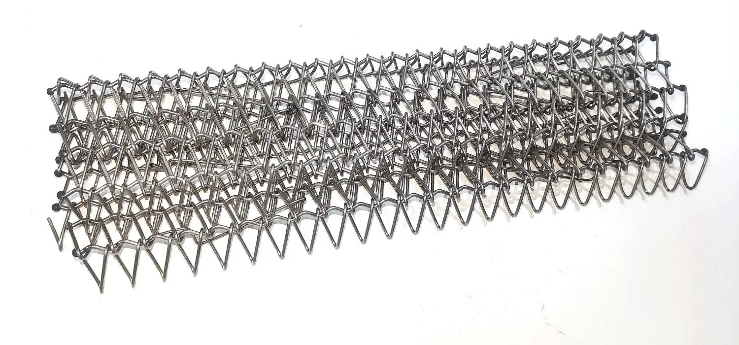 Heat resistant industrial Stainless steel wire mesh band belt/conveyor mesh belt