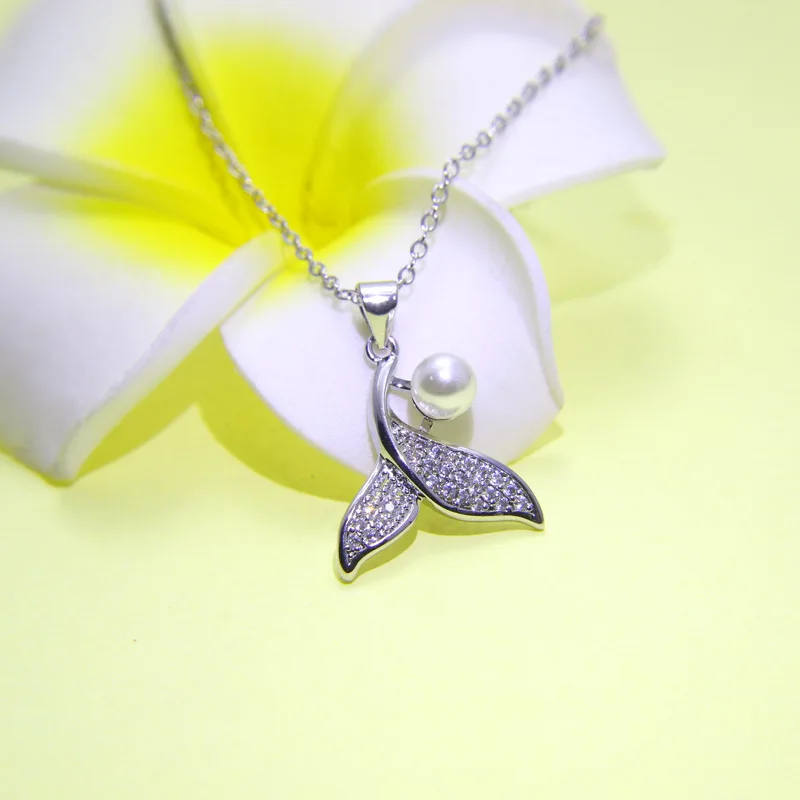 Wholesale Delicate White Imitation Pearl Mermaid Tail Pendant Necklace Copper Zircon Wedding Bridal Jewelry for Women Mother