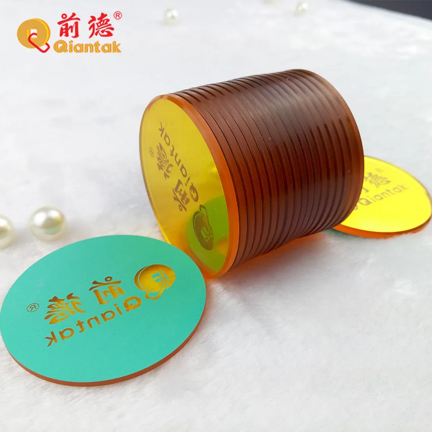 Высокое качество пользовательские акриловые Выгравированные этикетки таблички Пластиковые