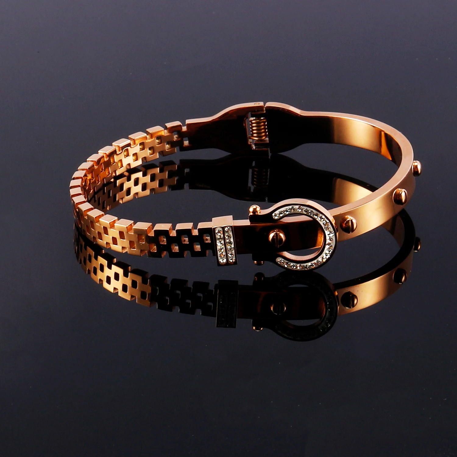 Other fashion bangles jewelry women waterproof bangles manufacture