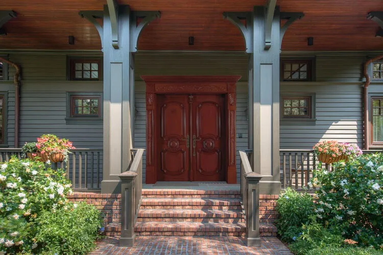 Italy Luxury Hand Carved Double Leaf Solid Wooden Entry Door For Villa