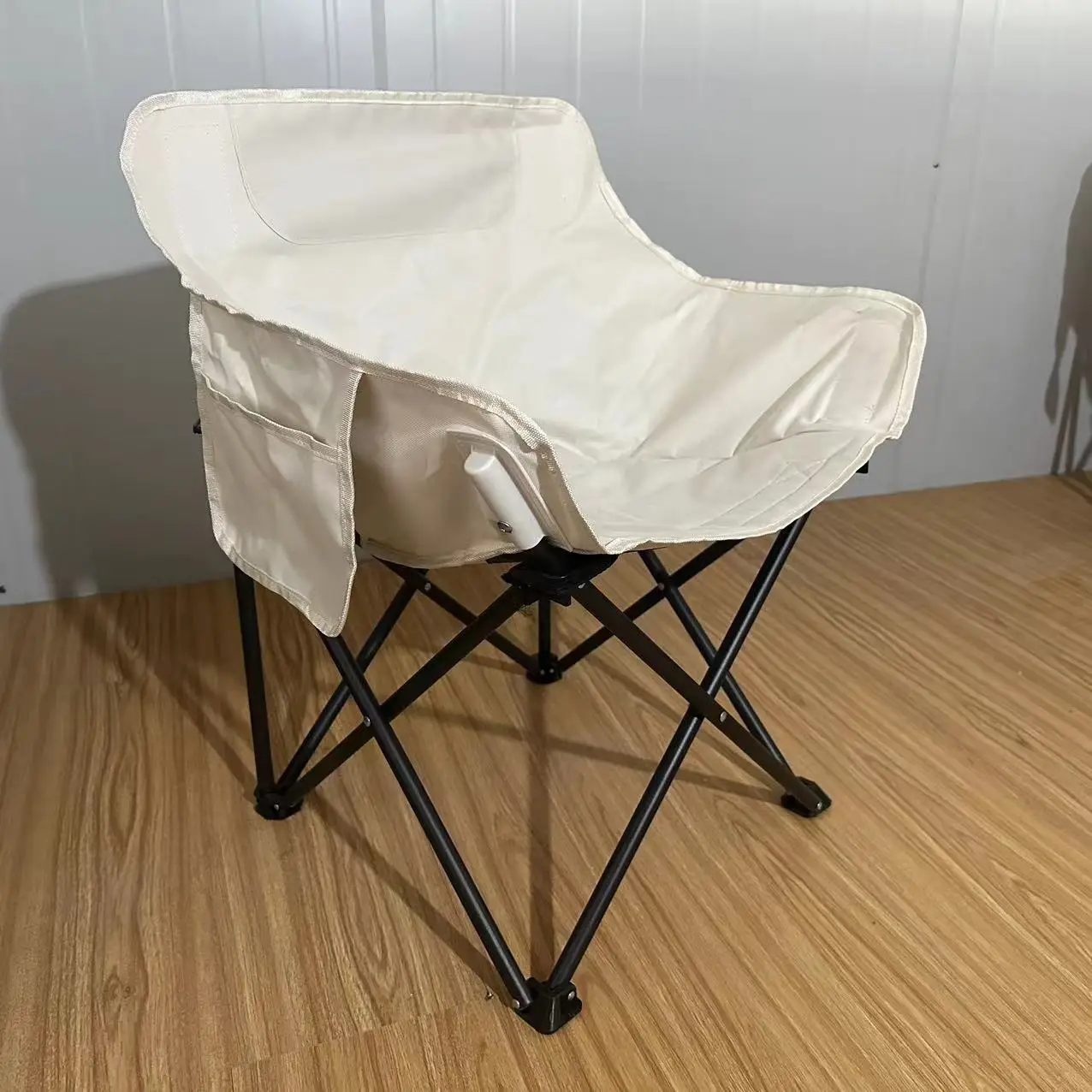 Outdoor Camping High Back Moon Chair Folding Portable Metal Picnic Chair With Carrying Bag For Camp Travel Beach Hiking