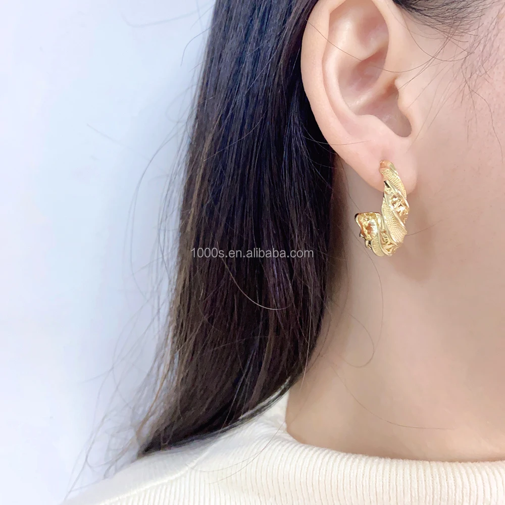 18K Gold Plated Brass Jewelry Simple Designer Open Hoops Type C Delicate Ear Stud Jewelry