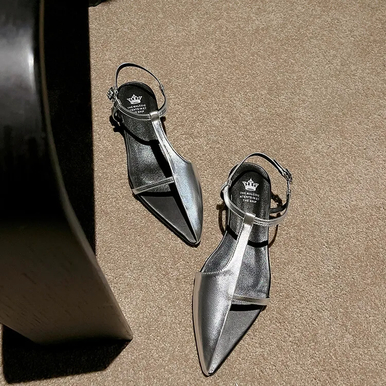 XINZI RAIN Wholesale Summer Female Flat Sandal Private Label Comfortable Real Leather T Strap 2cm Low Heel Women Thong Sandals