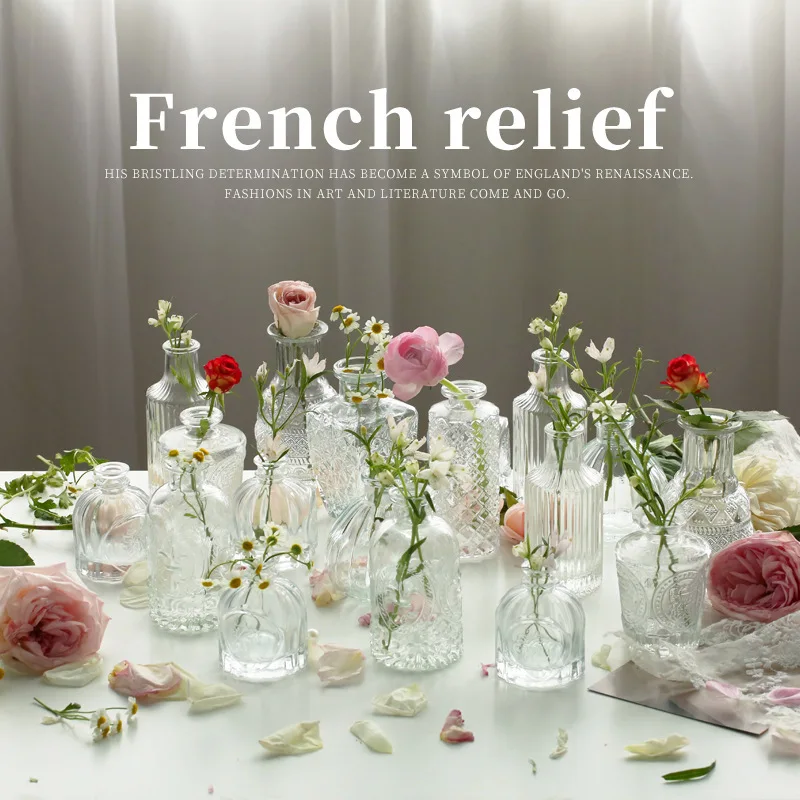 Factory Price European Clear Bud Vases Hydroponic Plant Bottle Mini Crystal Glass Vase For Wedding Decorations Home Dsktop Decor