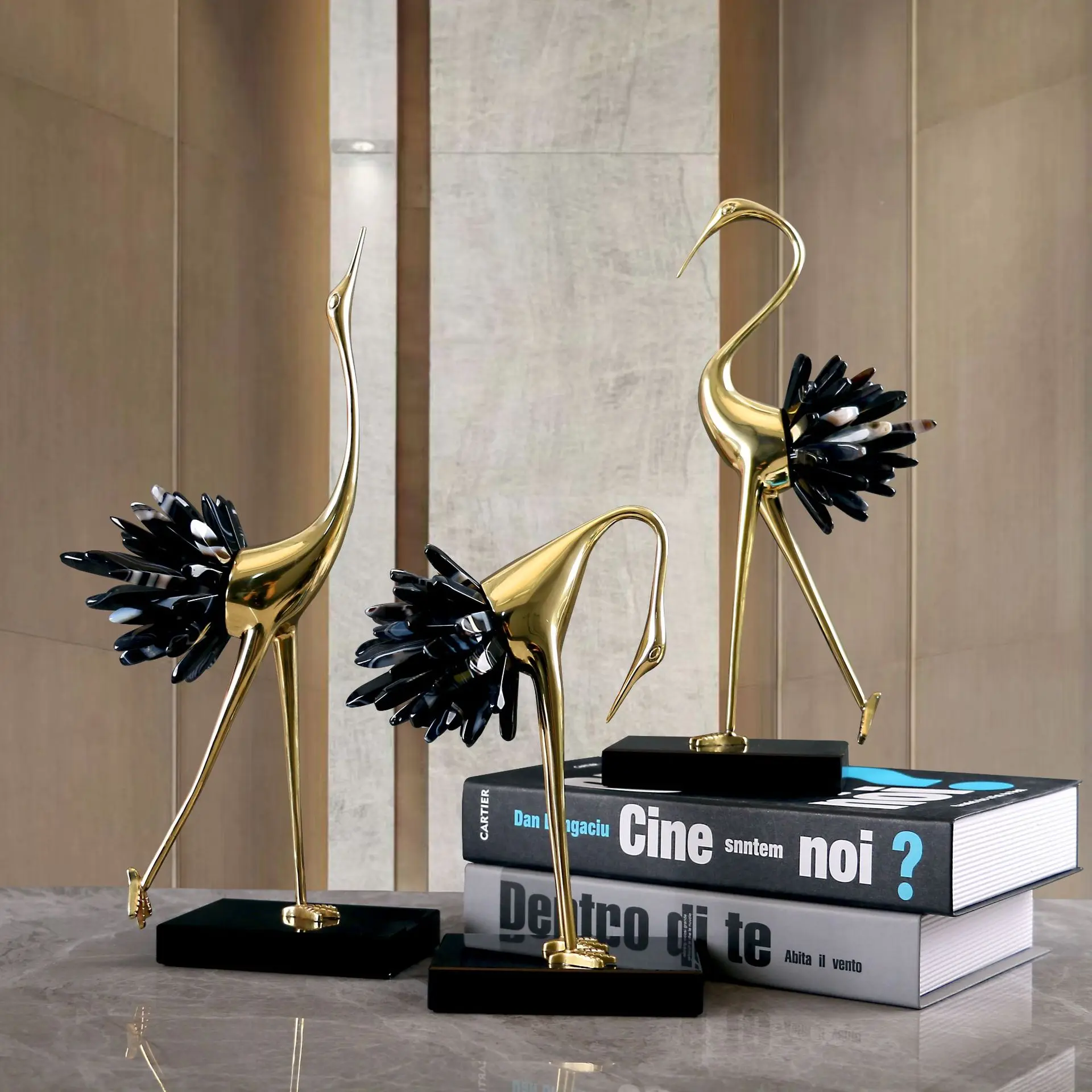 Hot Sale Creative Decor Living Room Contemporary Modern Ornaments Luxury Decorations For Home