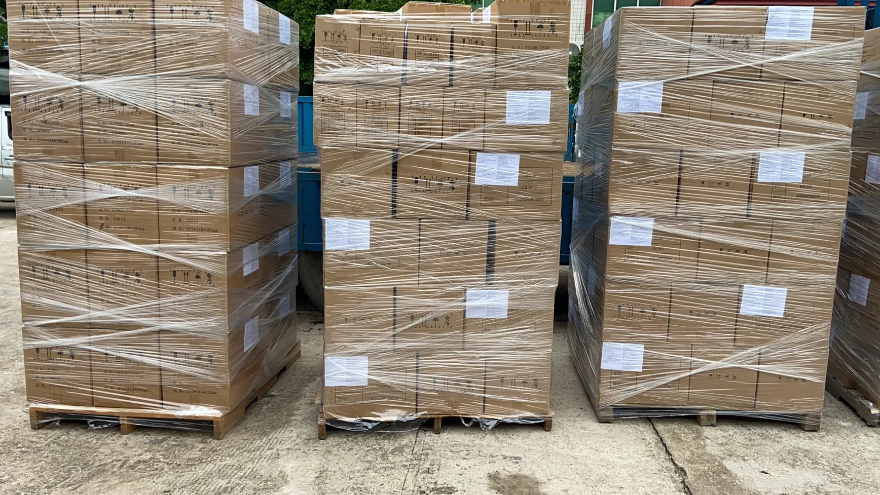 Aluminum Foil Gold Crayfish Disposable Container With Lids Colored Aluminum Foil Bowl For Restaurant