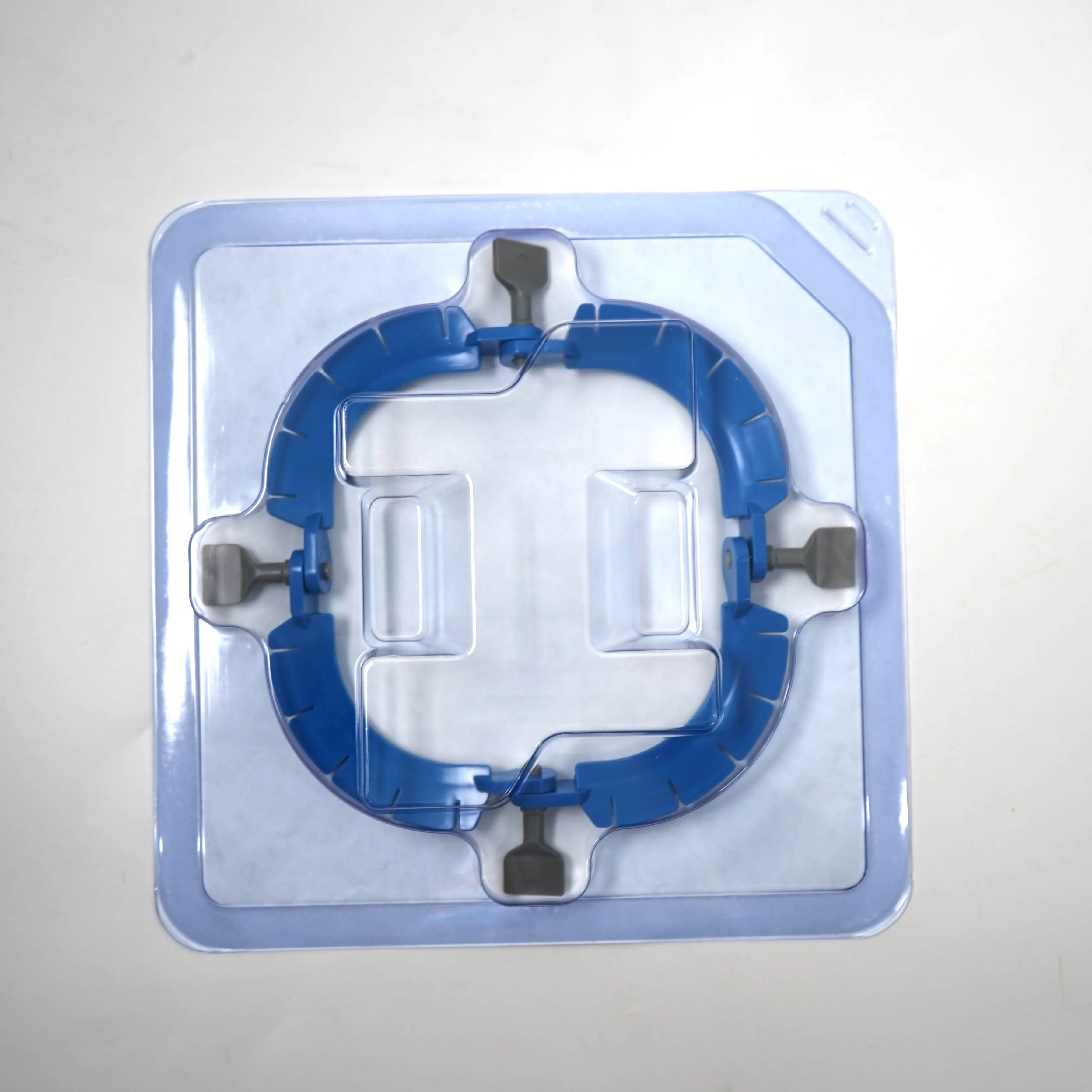 Disposable Surgical Retractor Ring, Self-retaining Lone Star Retractor