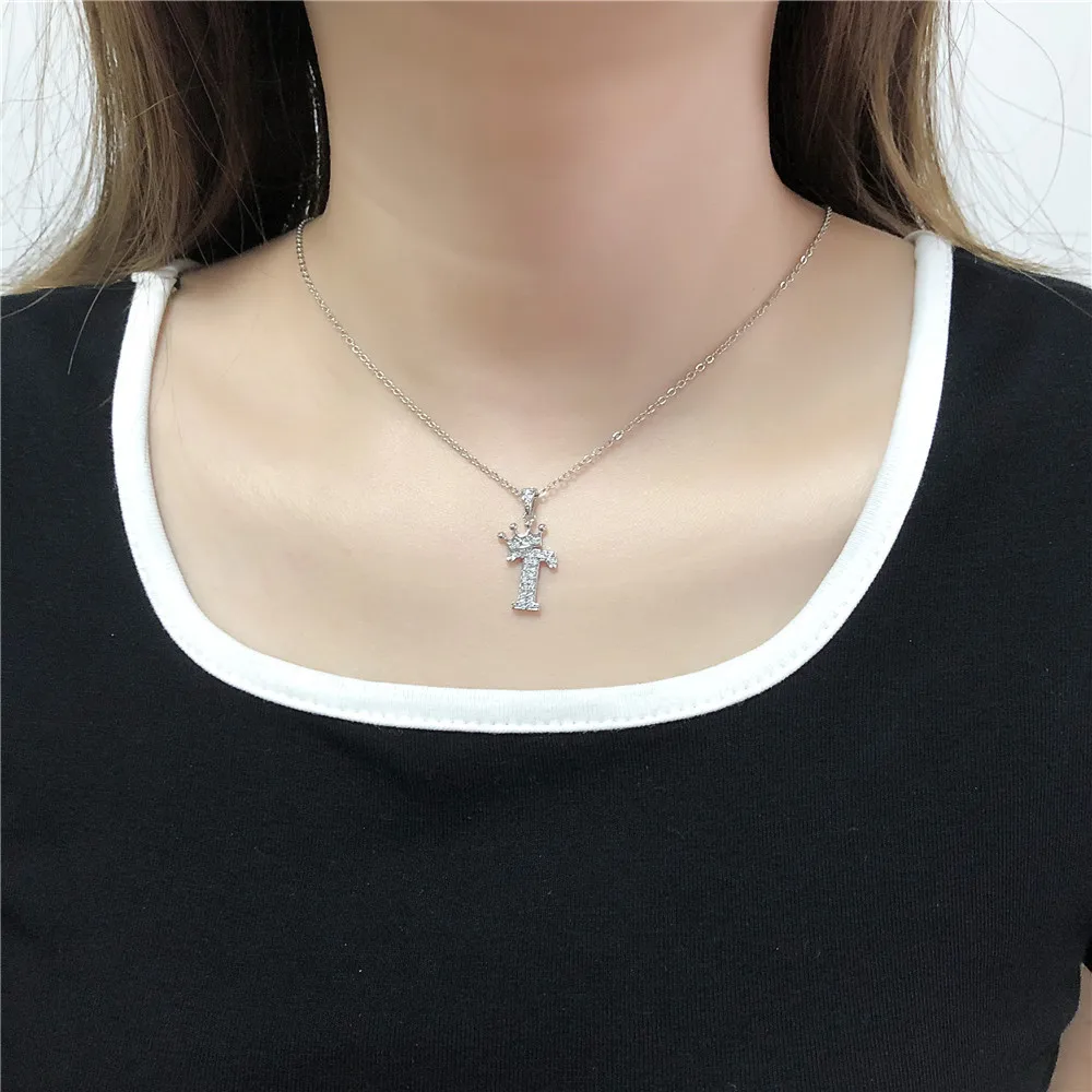 New Fashion Crown A-Z 26 Initial Letters Necklace Gold Crown Alphabet Pendant Initial Necklace For Men Women