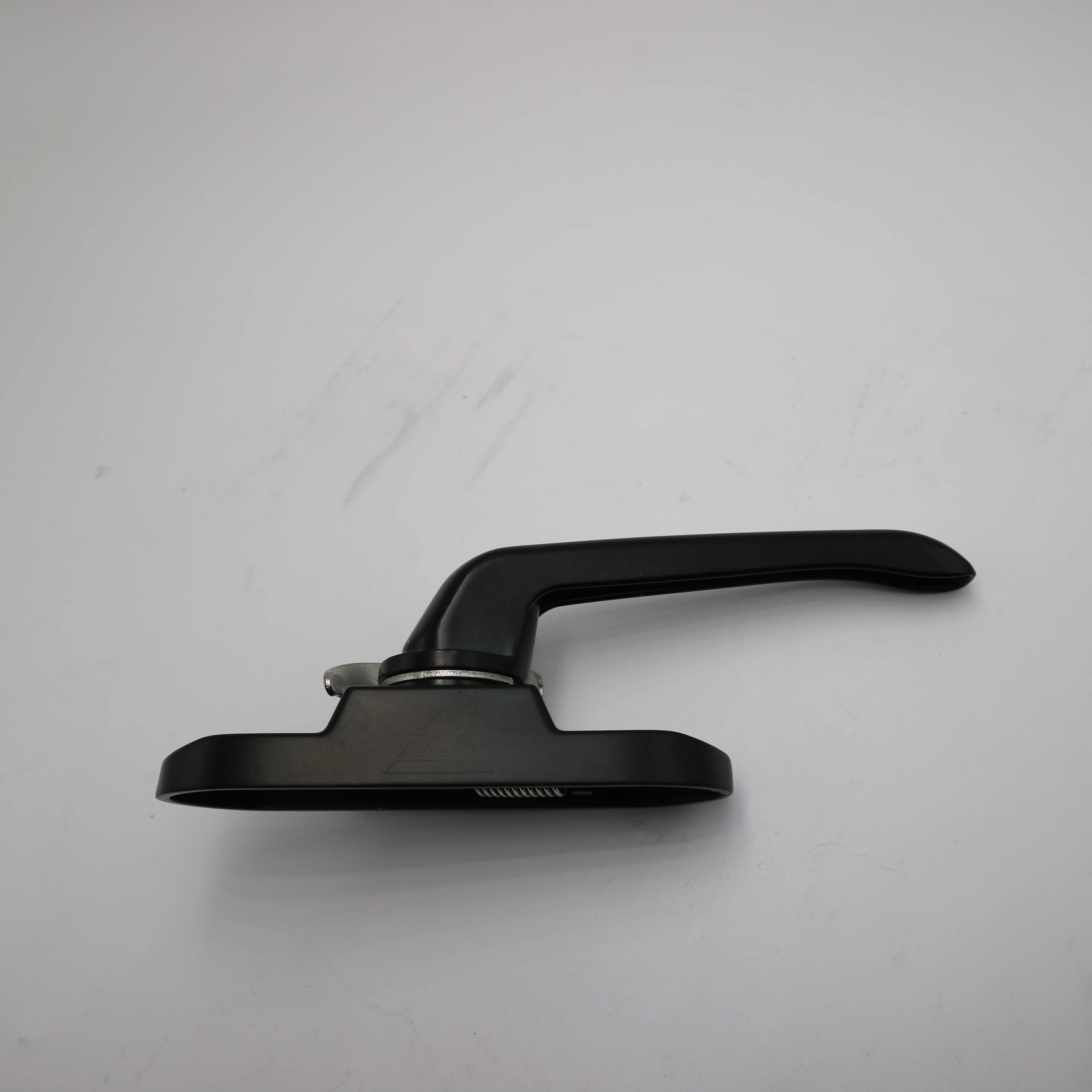 E878 window lock for sliding alu window ,scallop lock,sliding window latch use as handle