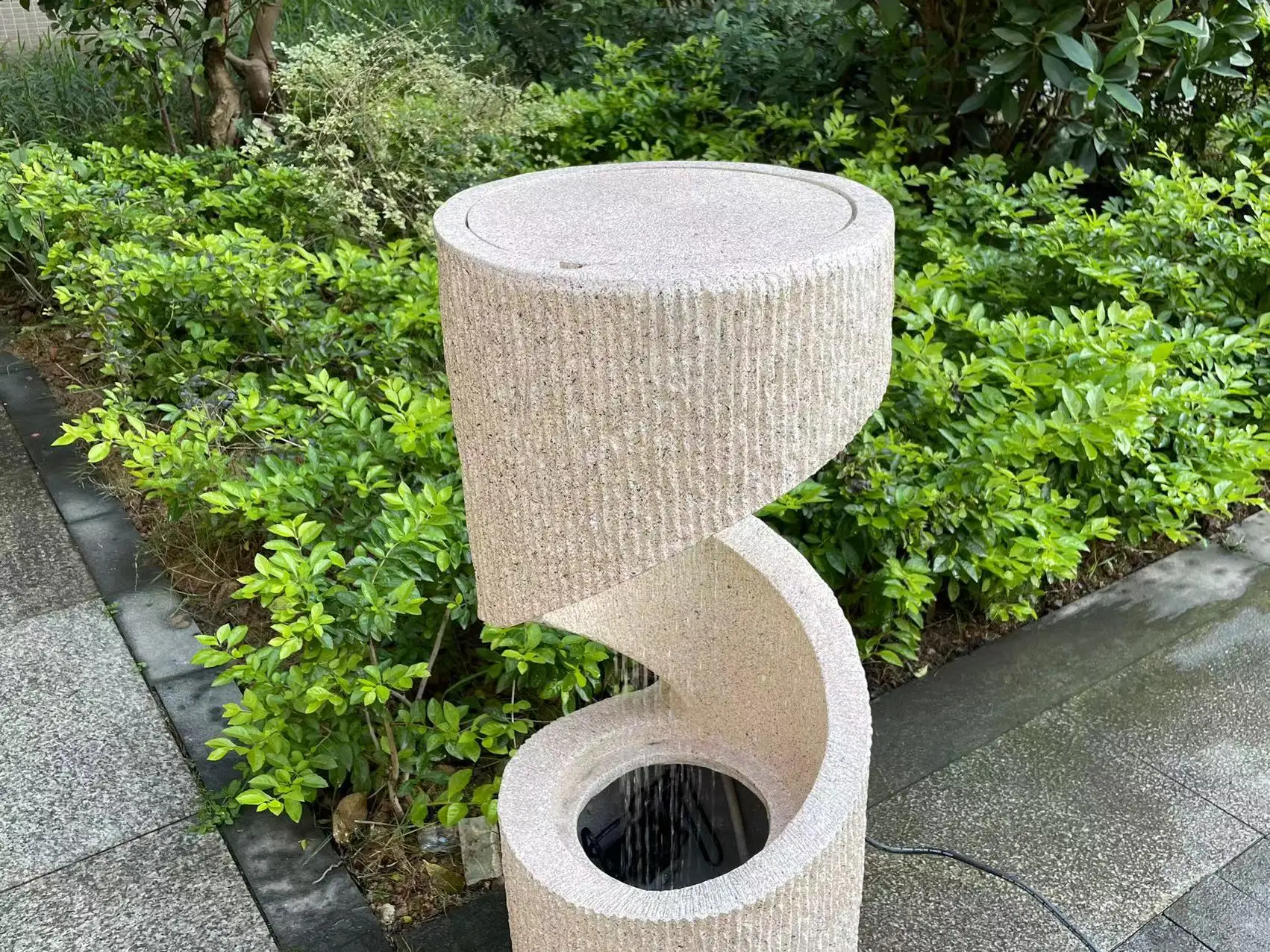 Decorative Tiered Outdoor Water Fountain with LED Light, Curved Waterfall Fountain, Patio Water Fountain Garden Waterfall