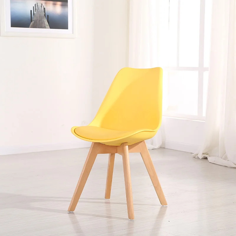 Free Sample China Factory Cheap Dining Furniture Wholesale Modern Tulip Nordic Dining Chair With Wooden Legs