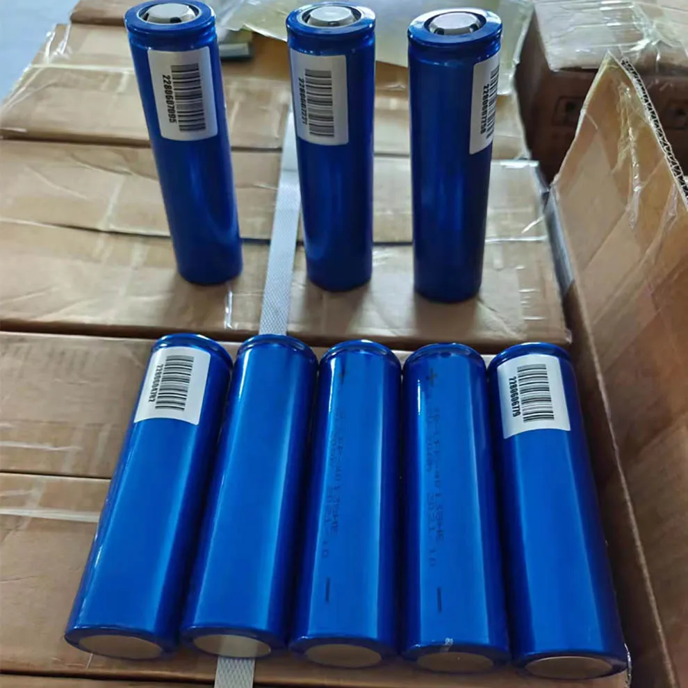 Cylindrical LiFePO4 Lithium Iron Phosphate 40138 3.2v 20Ah 46160 3.2V 25Ah lifepo4 cylindrical battery cell