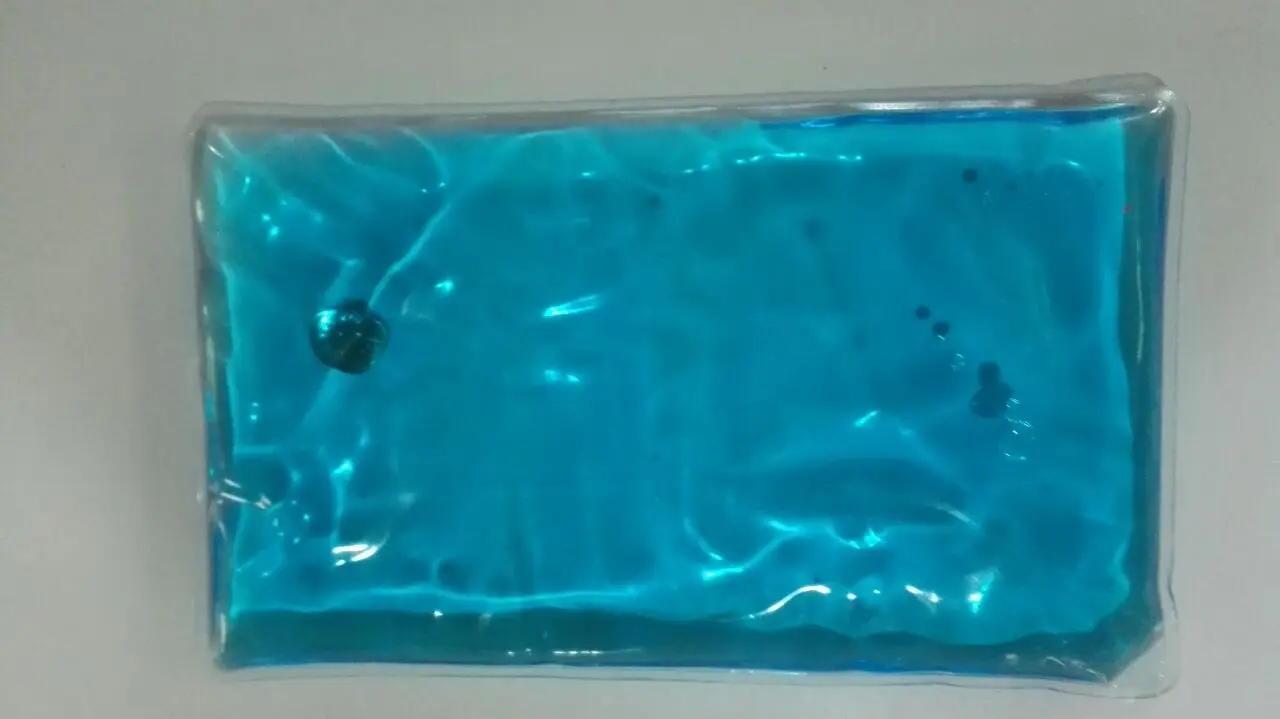 Reusable Customized Safer Gel Hot  Pocket Pad Self-heating Knee Hand Warmer with Metal Disc for one Click Instant Heat Pack