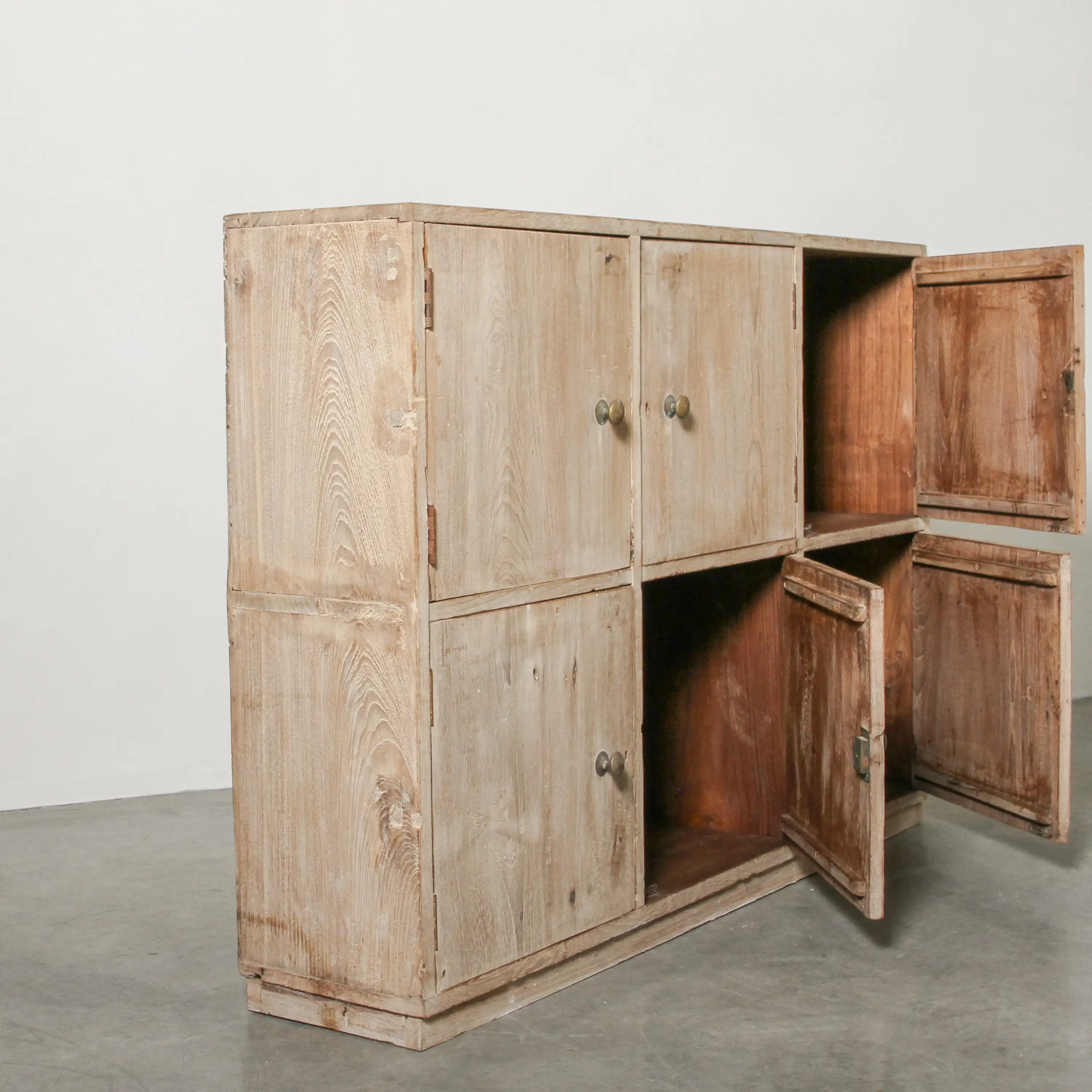 High-Grade Vintage Indian 6-Door Cabinet High Quality Industrial Design Home Storage Dining Living Room Modern Wooden Decoration