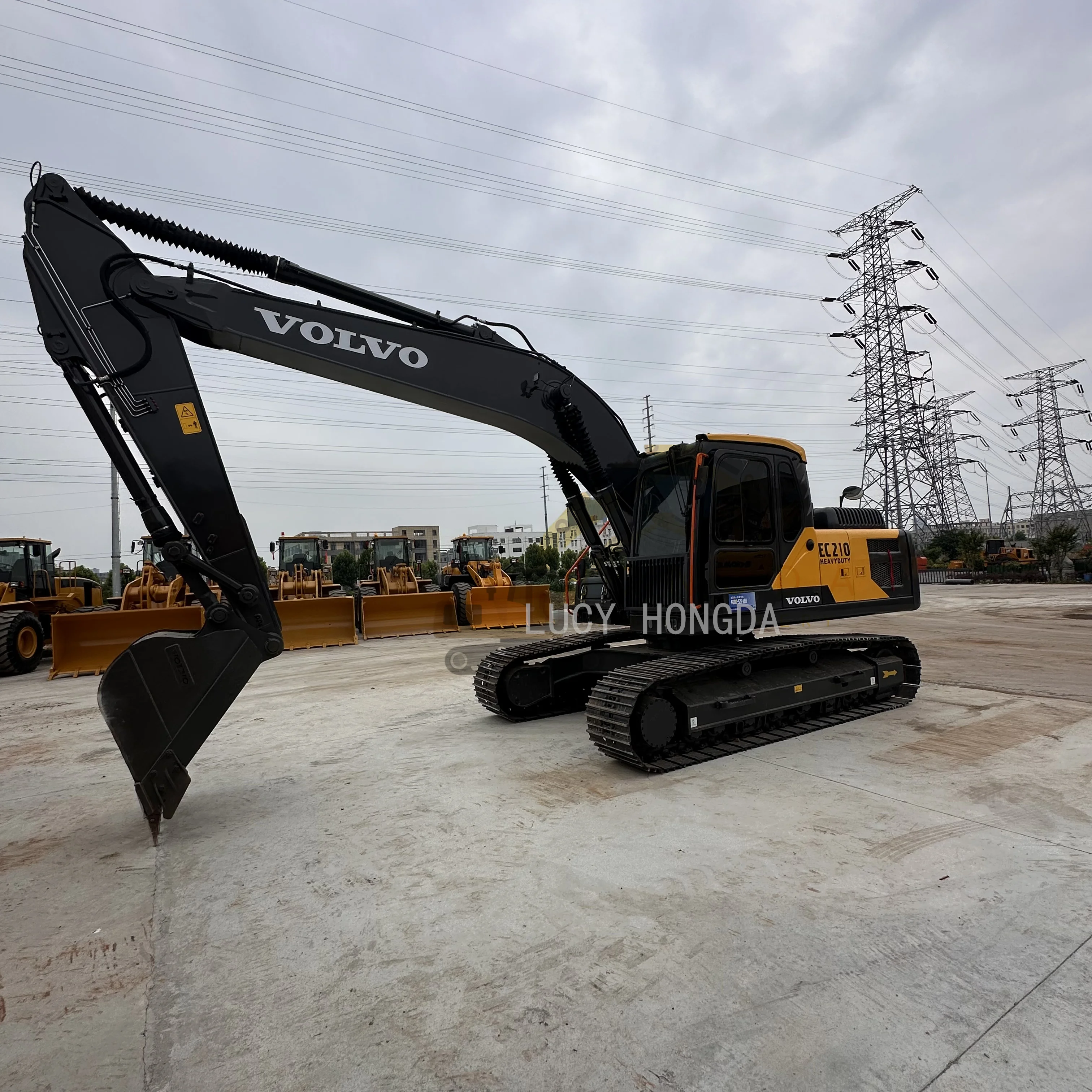 Used Volvo digger with Low Working Hours for Sale Used Volvo EC210B Excavator