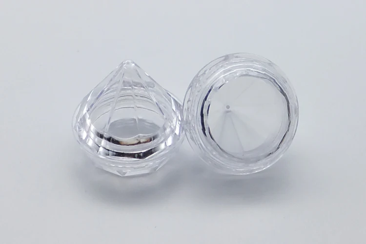 empty plastic clear 5g diamond jar