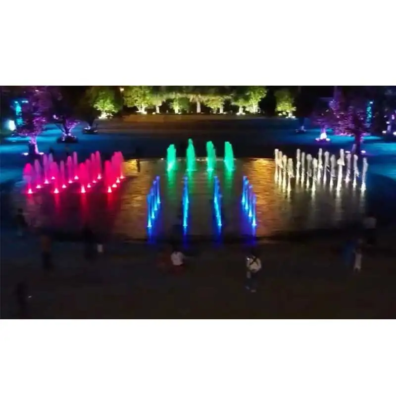 Искусственный водопад, маленький уличный водопад, площадь фонтанов